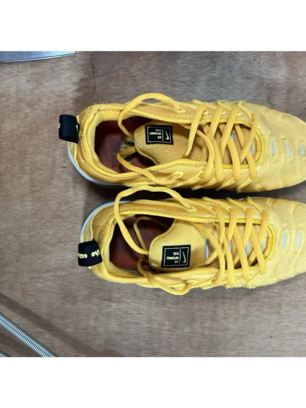 Nike Air VaporMax Plus 'Go The Extra Smile' Women Size 8 Yellow Shoes DO5874-700